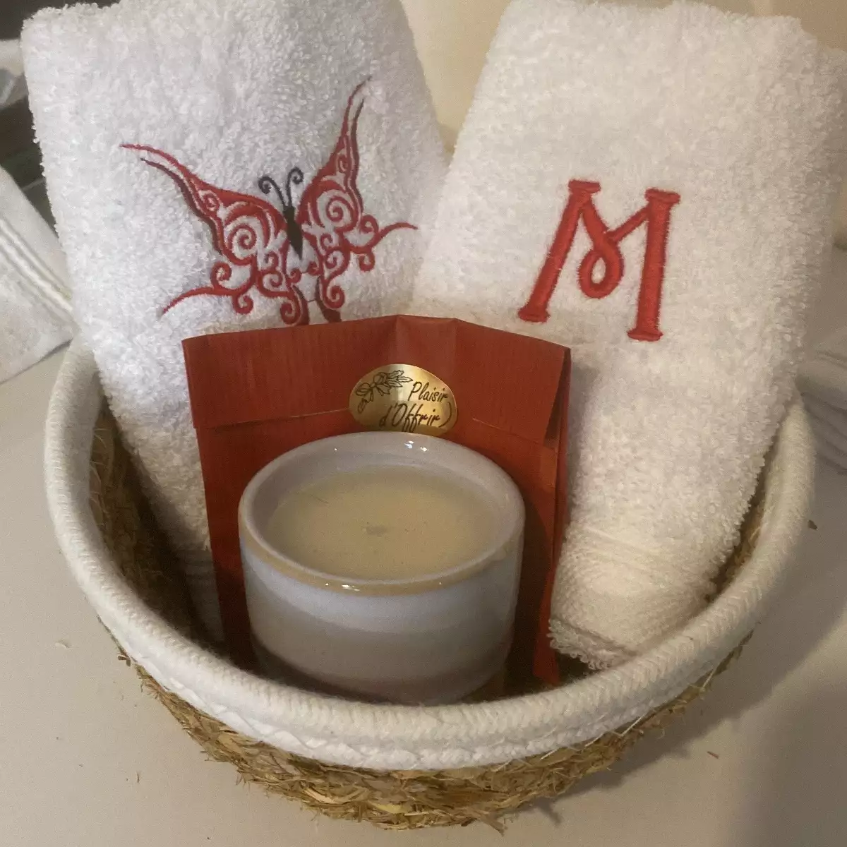 panier serviettes invité broder